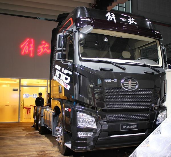 Самый дорогостоящий грузовик Китая отправился в серийное производство