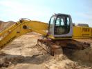 Продается NewHolland E385BEH